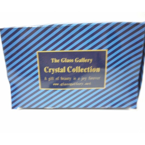 The Glass Gallery Crystal Collection Glass Angel with Light Up Base 7.5 Inch - Picture 4 of 4